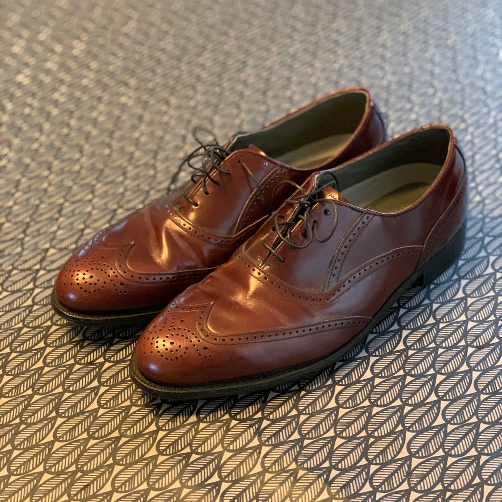Dexter wingtips with leather soles